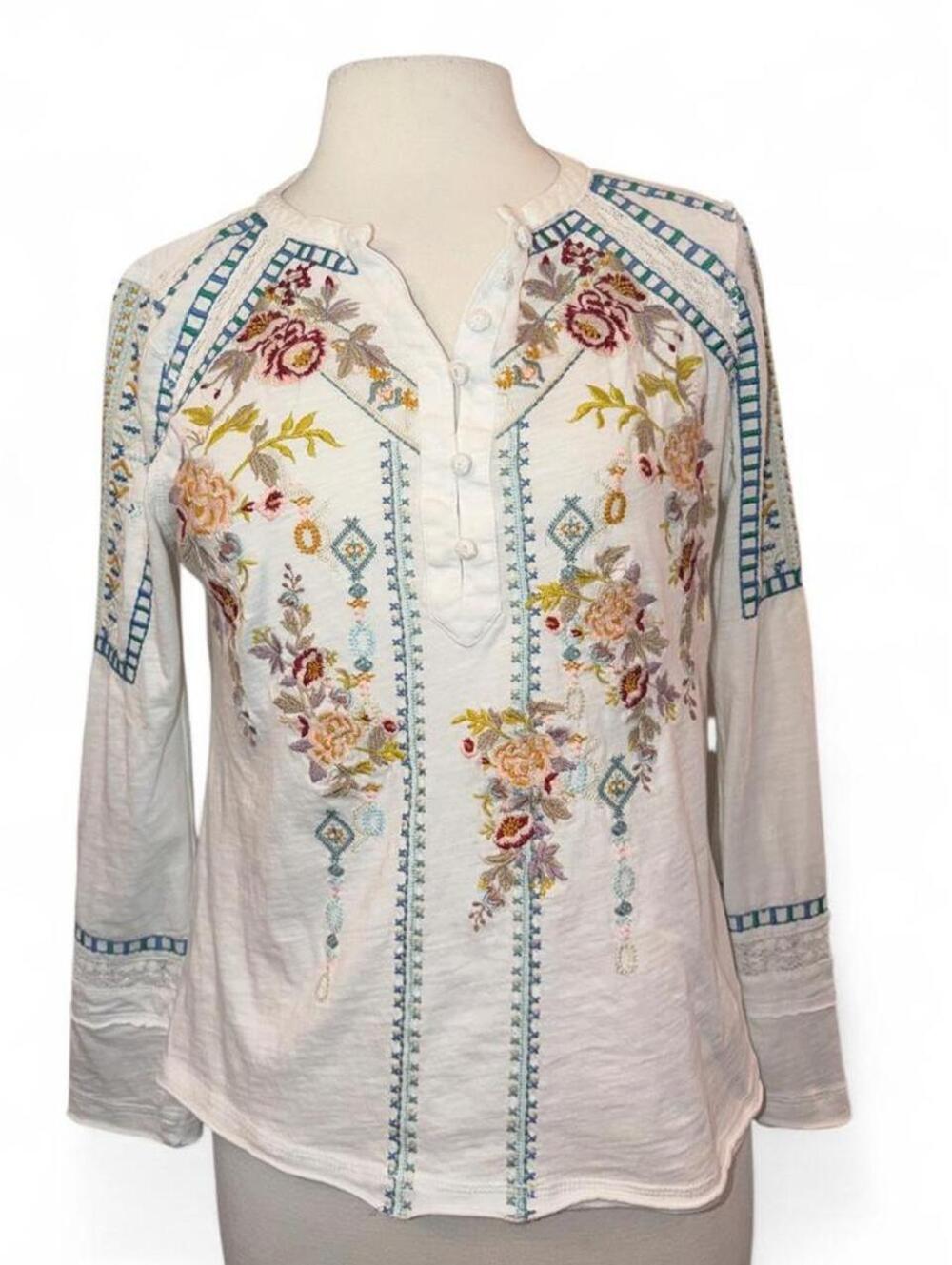 Sundance Catalog White Embroidered Floral Henley Top Blouse